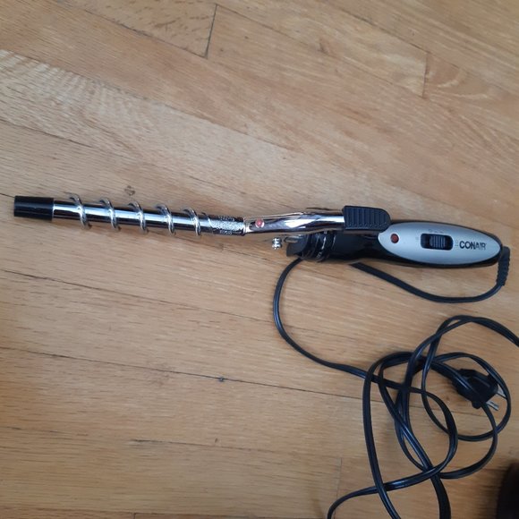 Conair Hair Curler - Picture 2 of 2